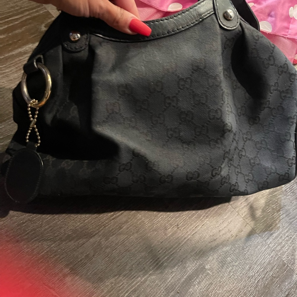 Authentic gucci bag